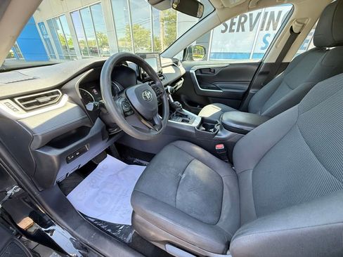 Used 2020 Toyota RAV4 LE w/ All Weather Liner Package AWD/4WD image 14