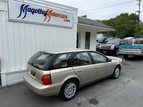 Used 1999 Saturn S-Series SW2 w/ SW2 Option Pkg 1 FWD image 3