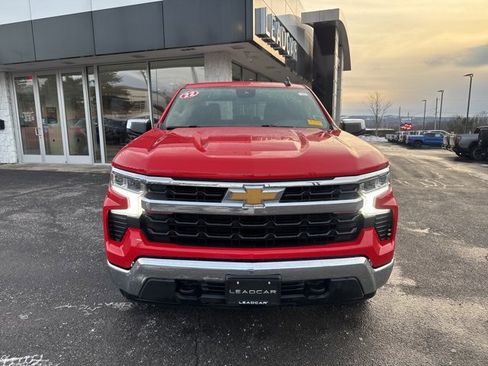 Used 2022 Chevrolet Silverado 1500 LT image 11