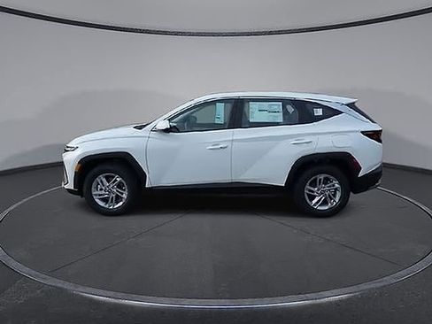 New 2026 Hyundai Tucson SE image 10