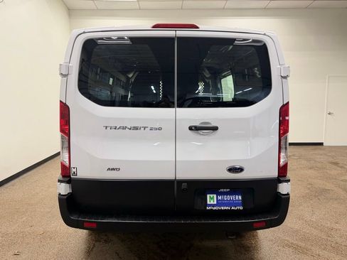 Used 2024 Ford Transit 250 Low Roof AWD w/ Exterior Upgrade Package image 4