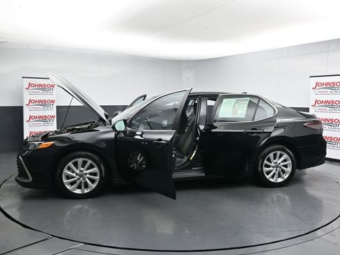 Used 2023 Toyota Camry LE FWD image 42