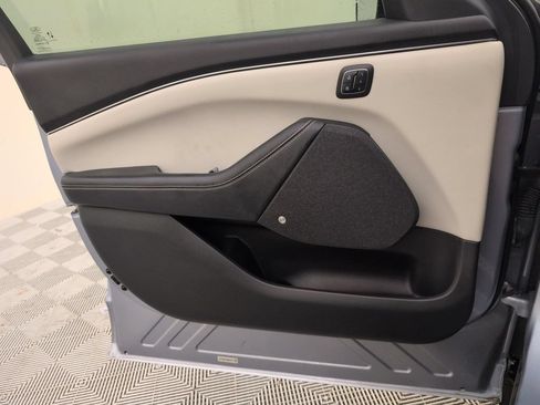 Used 2022 Ford Mustang Mach-E Premium RWD image 34