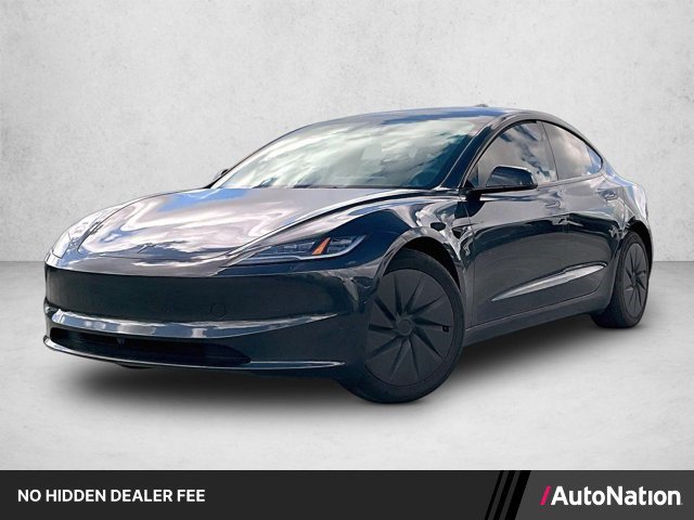 Used 2026 Tesla Model 3 RWD image 1