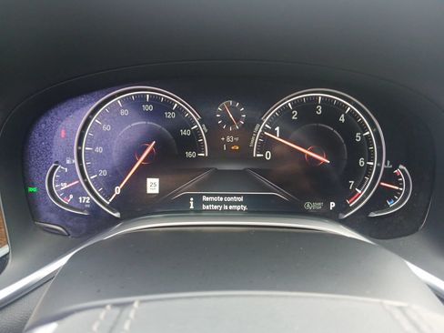 Used 2019 BMW 740i w/ Executive Package RWD image 31