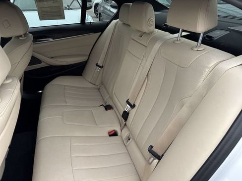 Used 2021 BMW 530i xDrive w/ Premium Package AWD/4WD image 25