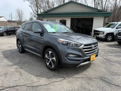 Used 2017 Hyundai Tucson Sport AWD/4WD image 7