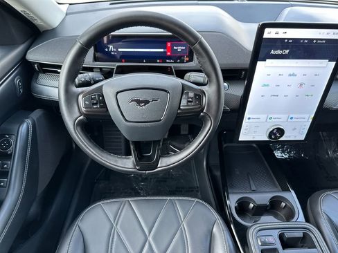 Certified 2025 Ford Mustang Mach-E Select image 14
