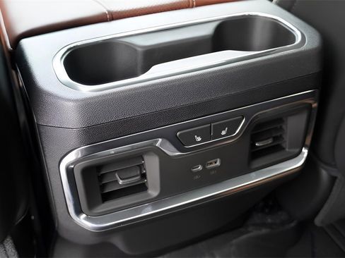 New 2026 GMC Sierra 3500 Denali Ultimate image 29