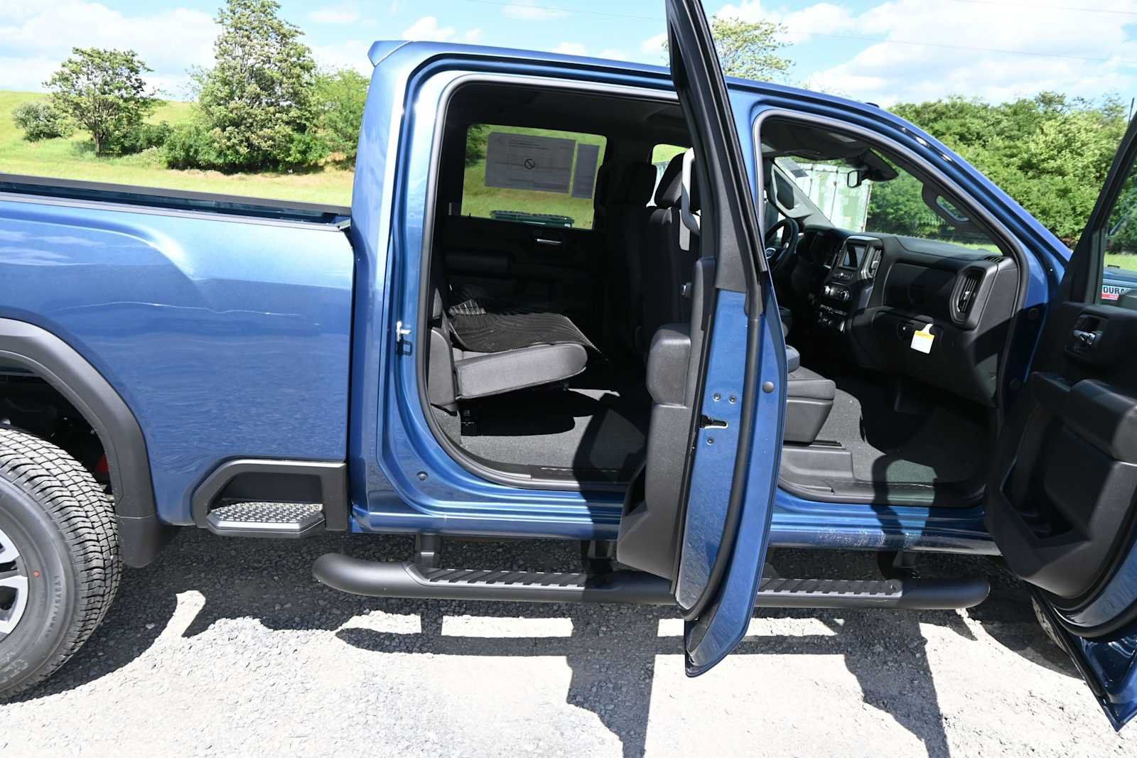 New 2026 GMC Sierra 3500 Pro w/ 1SA Pro Safety Plus Package AWD/4WD image 51