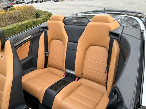 Used 2014 Mercedes-Benz E 350 Cabriolet image 19