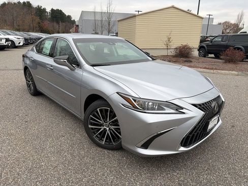 New 2025 Lexus ES 350 w/ Premium Package image 3