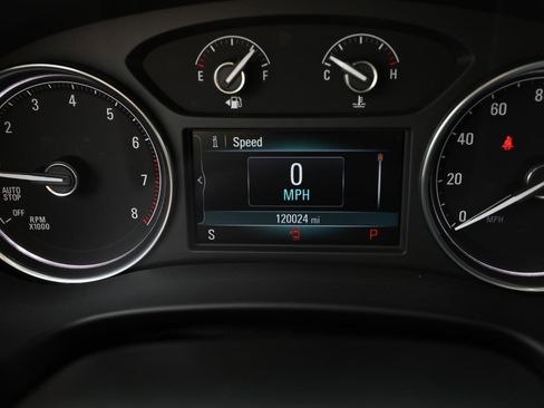 Used 2019 Buick Enclave Essence image 28