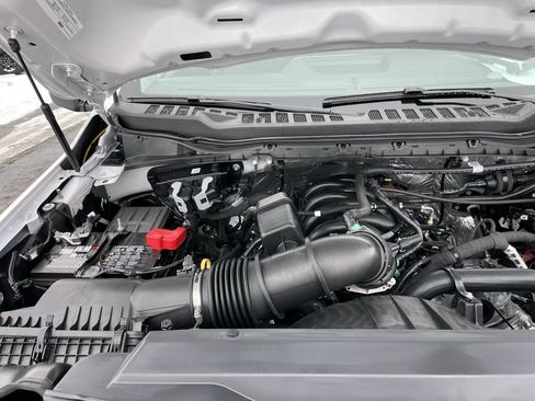 New 2026 Ford F250 XL w/ XL Chrome Package image 38