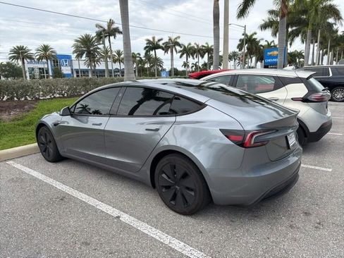 Used 2025 Tesla Model 3 Long Range RWD image 3