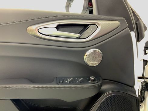 New 2026 Alfa Romeo Giulia AWD image 19