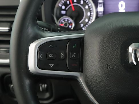 Used 2022 RAM 1500 Big Horn AWD/4WD image 10
