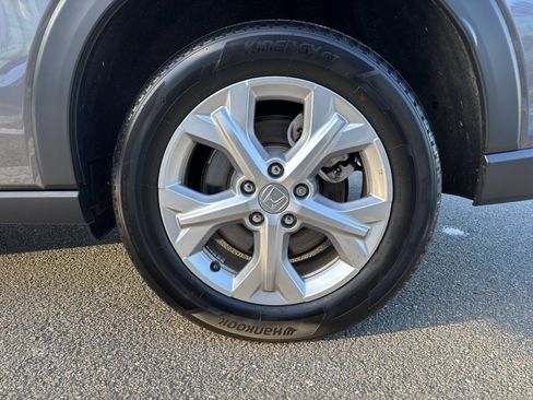 Used 2023 Honda HR-V LX image 18