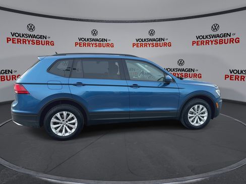 Used 2020 Volkswagen Tiguan S image 9