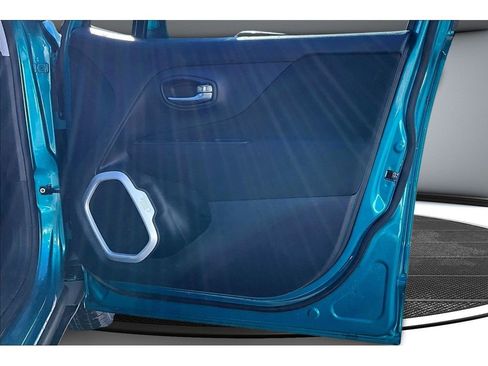 Used 2020 Jeep Renegade Latitude w/ Cold Weather Group image 21