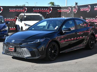 Used 2025 Toyota Camry SE