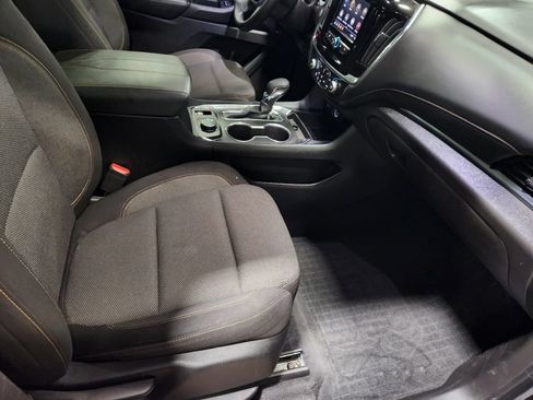 Used 2021 Chevrolet Traverse LS w/ LPO, Floor Liner Package FWD image 25