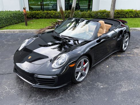 Used 2019 Porsche 911 Turbo AWD/4WD image 9