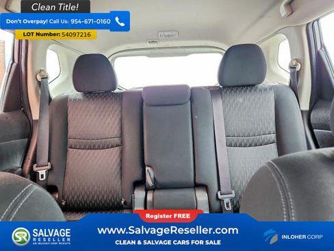 Used 2017 Nissan Rogue S AWD/4WD image 13