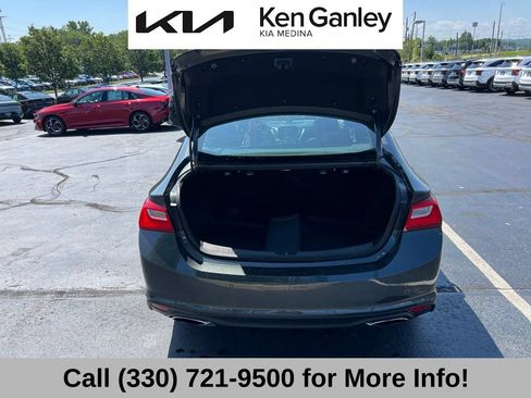 Used 2016 Chevrolet Malibu Premier w/ Driver Confidence Package II FWD image 48