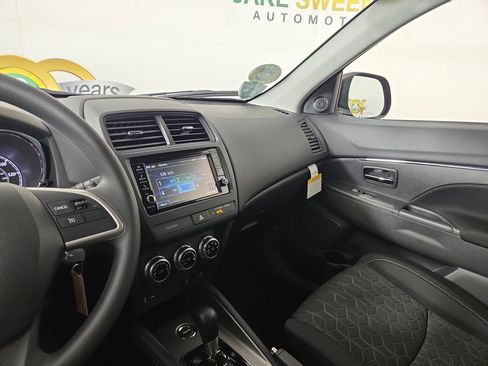New 2025 Mitsubishi Outlander Sport ES image 22