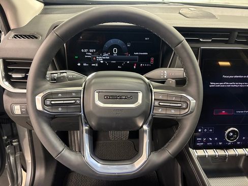 New 2026 GMC Terrain Denali w/ LPO, Black Badging Package image 31