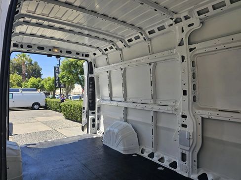 Used 2021 RAM ProMaster 3500 FWD image 13