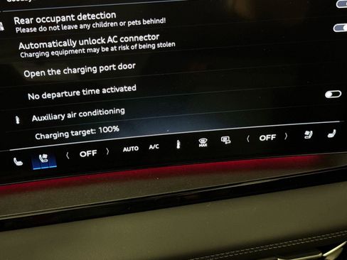 New 2025 Audi Q6 e-tron Premium Plus image 20