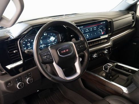 Used 2023 GMC Sierra 1500 SLT w/ SLT Premium Plus Package image 3