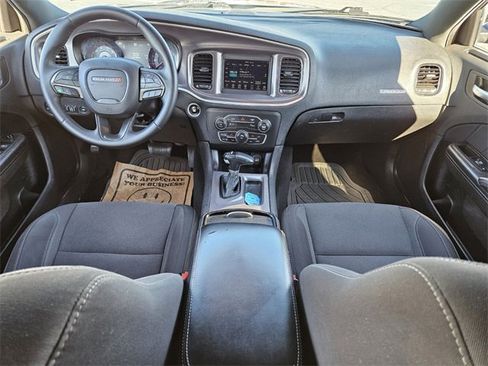 Used 2019 Dodge Charger SXT image 11
