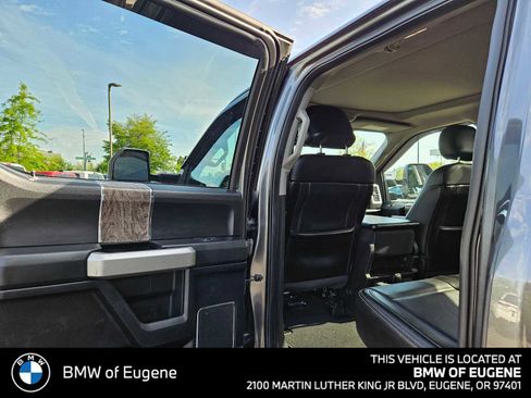 Used 2017 Ford F350 Lariat w/ FX4 4x4 Off Road Package image 19