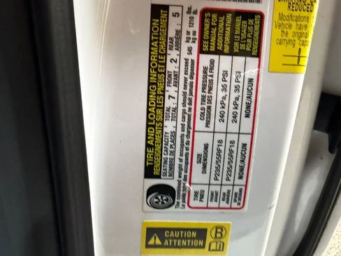 Used 2015 Toyota Sienna LE AWD/4WD image 69