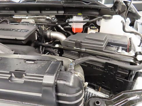 Used 2024 GMC Sierra 2500 SLT w/ SLT Premium Package image 30