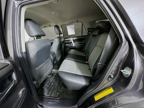 Used 2020 Toyota 4Runner SR5 Premium image 26