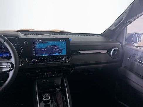 New 2026 Chevrolet Colorado Z71 w/ Technology Package image 25