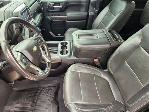 Used 2020 Chevrolet Silverado 2500 LTZ w/ LTZ Texas Edition image 13