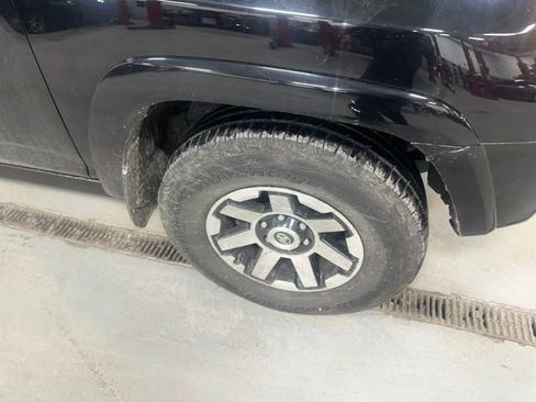 Certified 2017 Toyota 4Runner TRD Off-Road Premium image 31