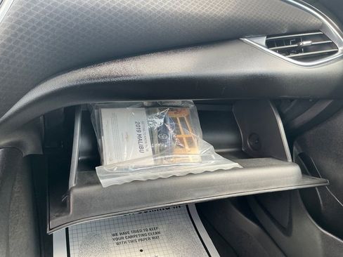 Used 2019 Chevrolet Malibu LT image 31