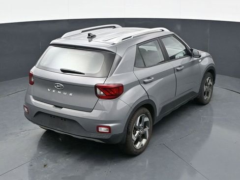 Used 2020 Hyundai Venue SEL w/ Convenience + Premium Package FWD image 24