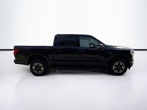 Used 2023 Ford F150 Lightning XLT AWD/4WD image 4