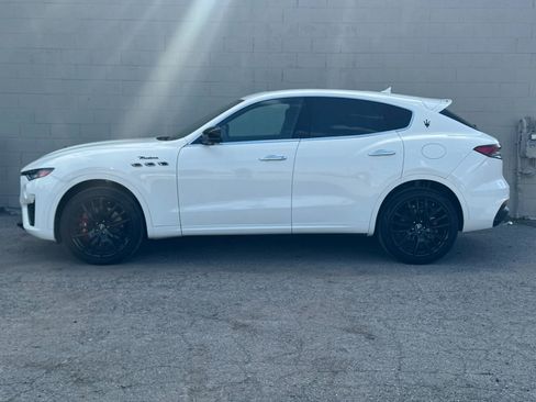 Used 2024 Maserati Levante Modena Ultima AWD/4WD image 2
