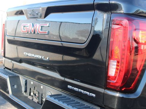 Used 2023 GMC Sierra 2500 Denali w/ Denali Black Diamond Edition image 70
