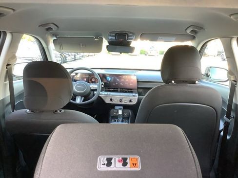 Certified 2026 Hyundai Kona SE image 13