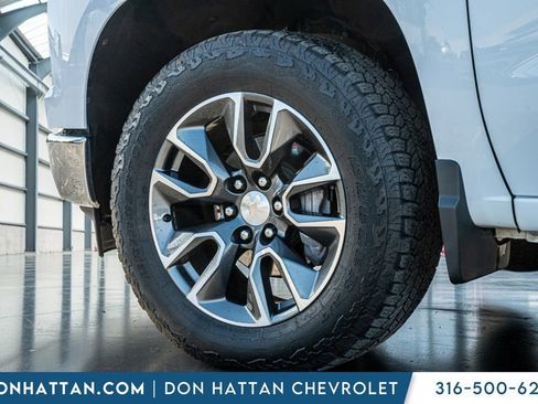 Used 2022 Chevrolet Silverado 1500 LT image 37