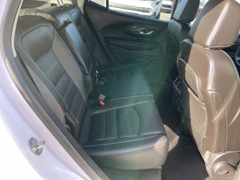 Used 2024 GMC Terrain Denali w/ Denali Premium Package image 18